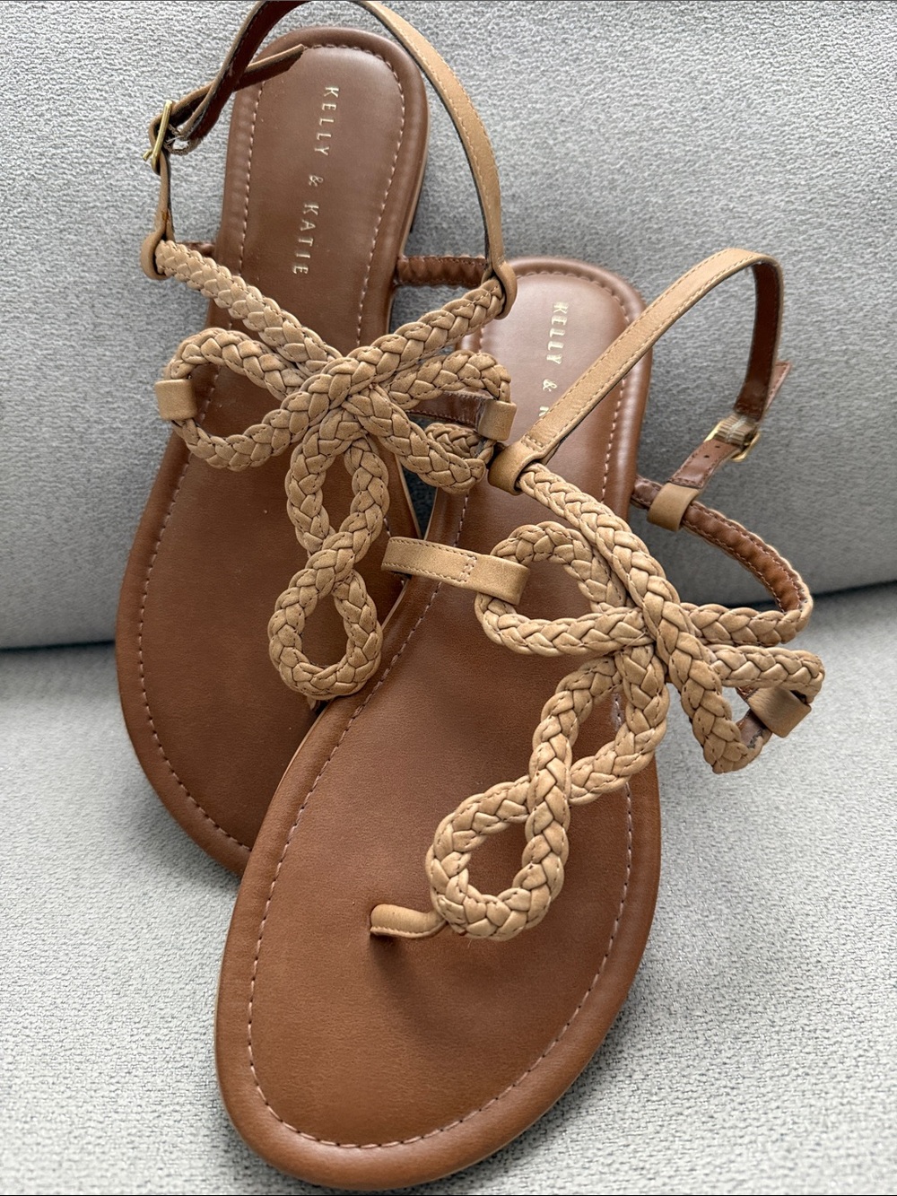 Kelly & Katie Braided Knot Toe-Loop Sandals in Tan (never worn)